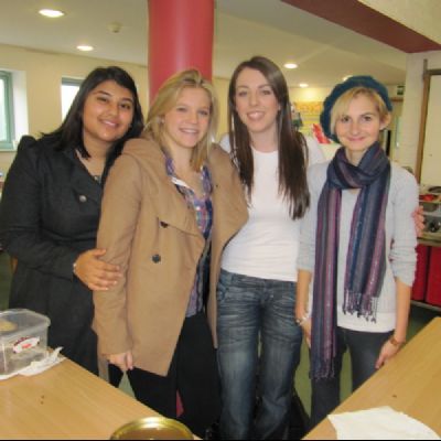 Cake sales for Kenya school appeal